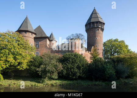 Krefeld, Burg Linn, Blick von Norden Stock Photo