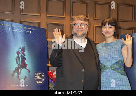 Guillermo del Toro and Rinko Kikuchi attend the 'The Shape of Water' press conference at Akasaka Prince Classic House on January 30, 2018 in Tokyo, Japan. | Verwendung weltweit Stock Photo