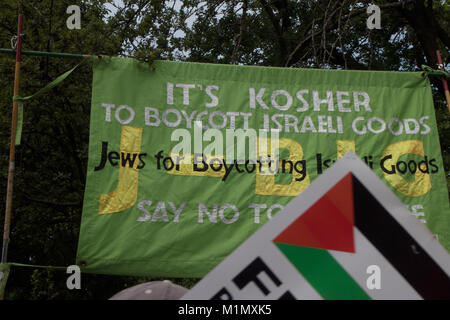 Free Gaza Demo - Boycott sign Stock Photo