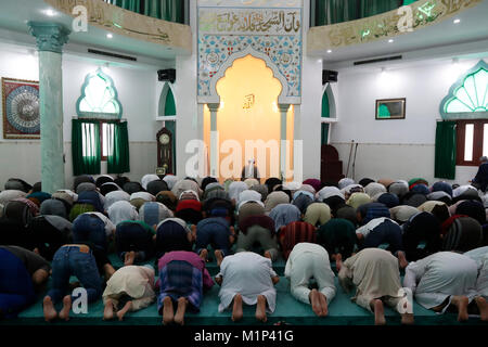 Muslim men praying, Friday Prayers (Salat), Masjid Al Rahim Mosque, Ho Chi Minh City, Vietnam, Indochina, Southeast Asia, Asia Stock Photo