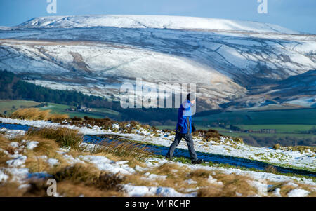 Holcombe Hill, Lancashire, UK. 1st February, 2018. Beautiful cold, crisp and sunny weather on the first day of February at Holcombe Hill, near Bury, Lancashire, as a dusting of snow covers the hill top near the Peel Monument. Built in 1852 this well known Bury landmark was erected in tribute to one of Bury's most famous sons, Sir Robert Peel; founder of the Police force and Prime Minister 1841-1846. Picture by Paul Heyes, Thursday February 01, 2018. Credit: Paul Heyes/Alamy Live News Stock Photo