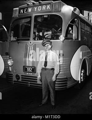 Greyhound Lines Bus Driver Standing next to Bus Headed for New York, Harris & Ewing, 1937 Stock Photo