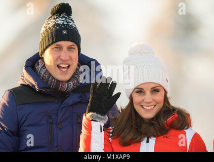 The Duke and Duchess of Cambridge pose for a photo as they attend an event in Tryvann, Oslo, Norway, organised by the Norwegian Ski Federation, where she and the Duke of Cambridge saw a group of local nursery children taking part in an afternoon ski school session on the slopes, on the final day of their tour of Scandinavia. Stock Photo