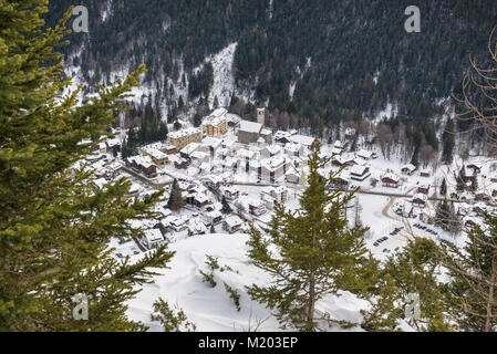 Alpine village at the base of Monte Rosa. Macugnaga (Staffa - Pecetto), Piedmont, Italy Stock Photo