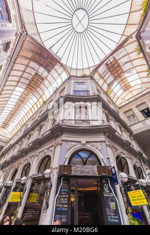 Pera Building Cite de Pera building in Istiklal Street, historical structure with ...