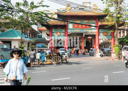 A view of the entrance gate of Chinese temple in Chinatown, Bangkok, Thailand Stock Photo