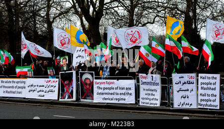 Protesters with Iranian flags gather outside the Consulate of the Islamic Republic of Iran in London  Featuring: Atmosphere Where: London, United Kingdom When: 03 Jan 2018 Credit: WENN.com Stock Photo