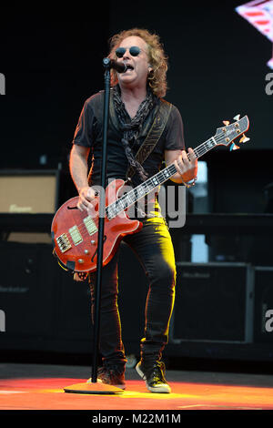 WESTON, FL - APRIL 02: Jack Blades of Night Ranger performs at Rockfest 80s held at Markham Park on April 2, 2016 in Weston, Florida.   People:  Jack Blades Stock Photo