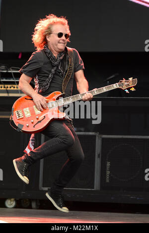 WESTON, FL - APRIL 02: Jack Blades of Night Ranger performs at Rockfest 80s held at Markham Park on April 2, 2016 in Weston, Florida.   People:  Jack Blades Stock Photo