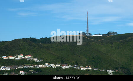 Mt Kaukau tv transmitter and NZ houses in Wellington Stock Photo