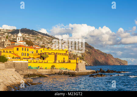 MADEIRA PORTUGAL MADEIRA Fortaleza de São Tiago St. James Fort Fort of São Tiago now  the contemporary Art Museum of Funchal madeira portugal eu Stock Photo