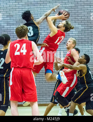 Brentwood, Essex, 4th February 2018 Joe Carter (12) of sussex Bears gains possession against Essex Leopards  at the Basketball match at Brentwood credit Ian Davidson/Alamy Live News Stock Photo
