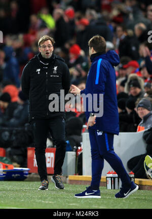 Mauricio Pochettino manager of Tottenham reacts on the touchline during ...