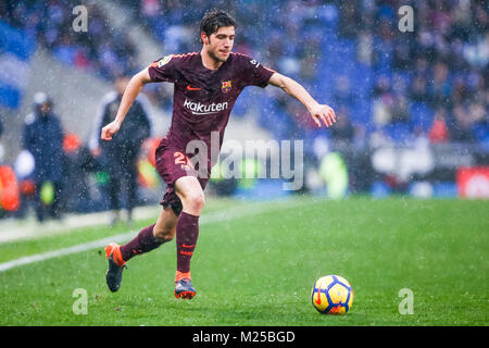 Barcelona, Spain. 04th Feb, 2018. FC Barcelona midfielder Sergi Roberto (20) during the match between RCD Espanyol and FC Barcelona, for the round 22 of the Liga Santander, played at RCDE Stadium on 4th February 2018 in Barcelona, Spain. Credit: Gtres Información más Comuniación on line, S.L./Alamy Live News Stock Photo