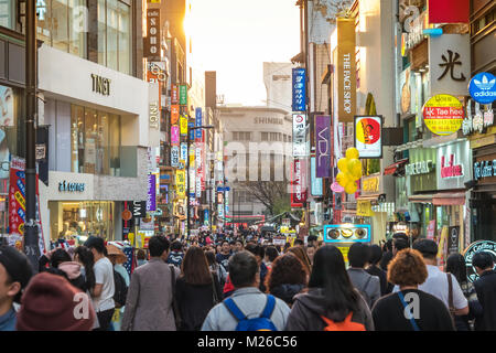 MYEONG DONG, SEOUL, SOUTH KOREA - APRIL 1, 2016 : Tourist at Myeong-dong shopping street, Seoul, South Korea Stock Photo