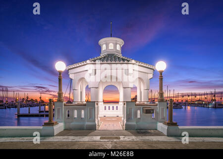 Corpus Christi, Texas, USA on the seawall at dawn. Stock Photo