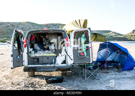 Beach camping in Punta Chivato, north of Mulege, Baja California, Mexico. Stock Photo