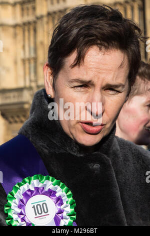 London, UK. 6th Feb, 2018. Mary Creagh, Labour MP for Wakefield, speaks to the media outside the Palace of Westminster during a gathering of female Labour MPs to celebrate the centenary of women's suffrage. The Representation of the People Act was passed on 6th February 1918 and gave women aged over 30 and 'of property' the right to vote. Credit: Mark Kerrison/Alamy Live News Stock Photo