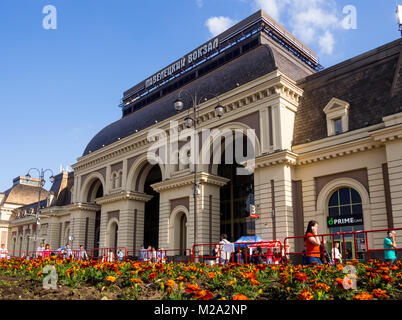 Moscow, Russia - June 15, 2016: The building Paveletsky railway station Stock Photo