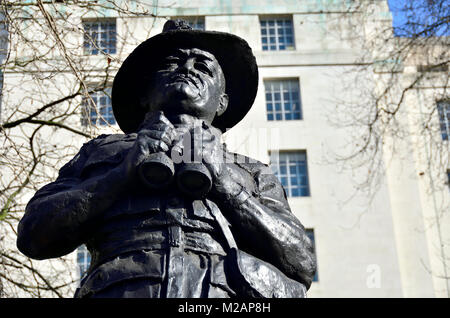 London, England, UK. Statue (Ivor Roberts-Jones, 1990) Field Marshal the Viscount Slim (William Joseph Slim; 1891-1970) in Whitehall Stock Photo