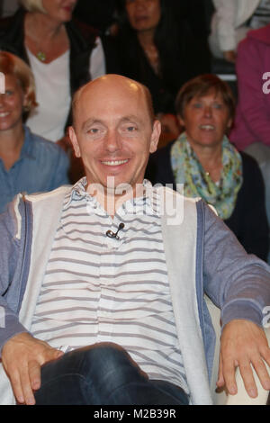 Bernhard Hoecker (Comedian, Moderator), Lanz, Aufzeichnung 1 vom 19.08.2015, Hamburg Stock Photo