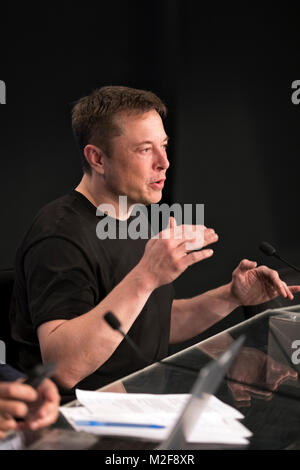 Cape Canaveral, Florida. February 6, 2018 .  SpaceX CEO and Founder Elon Musk speaks during a press conference after the Falcon 9 SpaceX heavy rocket launched successfully from the Kennedy Space Center February 6, 2018 in Cape Canaveral, Florida. Credit: Planetpix/Alamy Live News Stock Photo