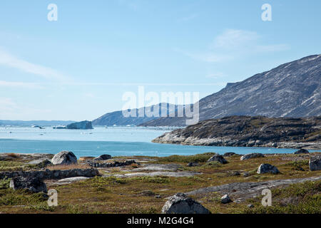 Camp Ataa, Greenland. The Ataa camp is located in northern Greenland at about five hours sailing from Ilulissat, in a beautiful bay that is the ideal  Stock Photo