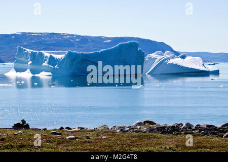 Camp Ataa, Greenland. The Ataa camp is located in northern Greenland at about five hours sailing from Ilulissat, in a beautiful bay that is the ideal  Stock Photo