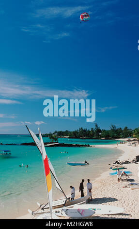 Sailing boats on the beach of Royal Palm Hotel bei Grand Baie, Mauritius Stock Photo