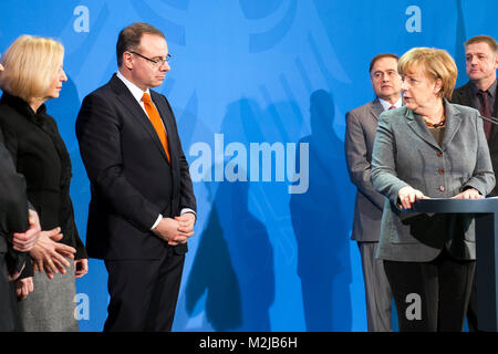 February 27, 2013, the Commission of Experts will present the sixth report on research, innovation and technological performance in Germany to the German chancellor Angela Merkel. Credits: © Gonçalo Silva/Alamy Live News Stock Photo