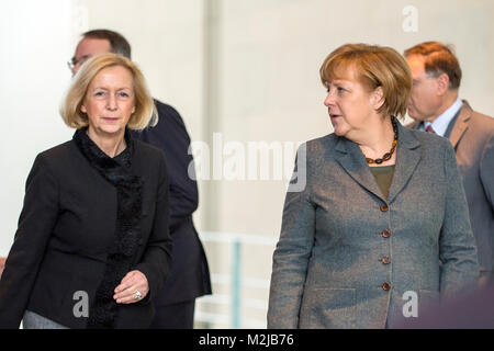 February 27, 2013, the Commission of Experts will present the sixth report on research, innovation and technological performance in Germany to the German chancellor Angela Merkel. Credits: © Gonçalo Silva/Alamy Live News Stock Photo