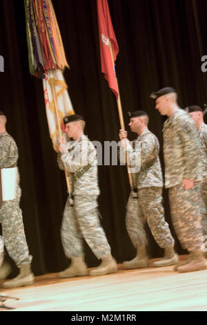 Colonel Andrew Backus assumes command of the Norfolk District, U.S. Army Corps of Engineers, in a ceremony at the Chrysler Museum on Friday, June 12. Backus replaces Col. Dionysios 'Dan' Anninos, who assumed command of the district in 2006 and will take command of the Corps' Gulf Region Central District, located in Baghdad, Iraq, in July. COC (090616-A-0870B-030) by norfolkdistrict Stock Photo