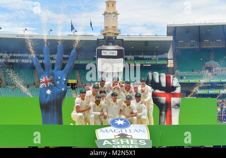 Australian captain Steve Smith holds the Ashes urn after the Fifth Test match in the 2017/18 Ashes Series between Australia and England at Sydney Cricket Ground in Sydney, Australia.  Featuring: Steve Smith Where: Sydney, New South Wales, Australia When: 08 Jan 2018 Credit: WENN.com Stock Photo