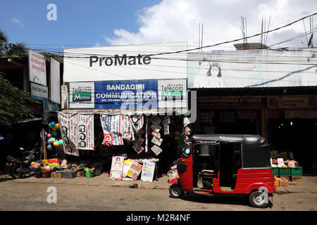 Colombo Road Pilimathalawa Kandy District Sri Lanka Tuk Tuk Parked Outside Shops Stock Photo