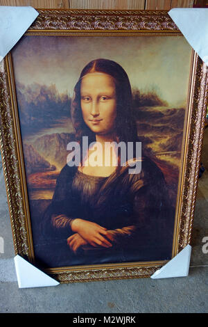  Mona Lisa with Inverted Colors, Mona Lisa Reproduction