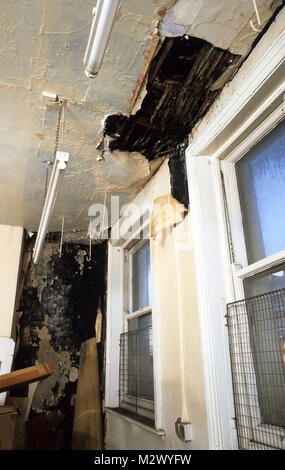 water leaking into building room because window epoxy silicone seal