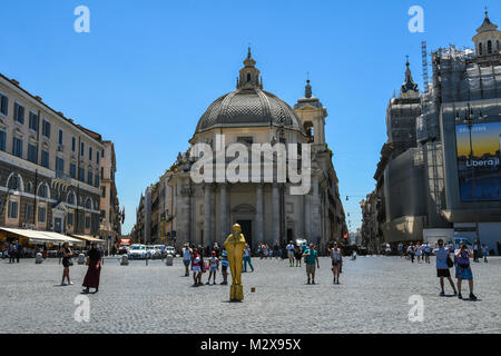 Mime artists on the streets of Rome Stock Photo