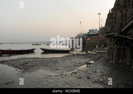 The bank on the Ganges in Varanasi Stock Photo