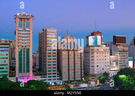 Avenida 9 de Julio at dusk in Buenos Aires Stock Photo