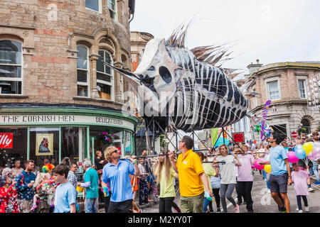 England, Cornwall, Penzance, Golowan Festival Parade Stock Photo