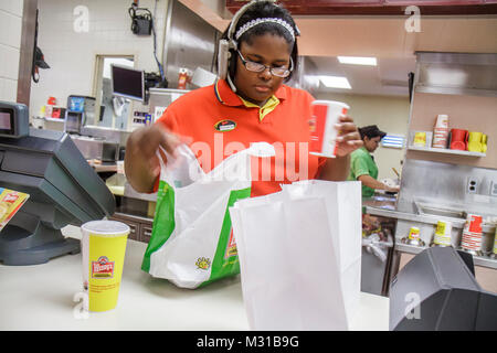 Baltimore Maryland,Linthicum,Wendy's,global company,chain,restaurant restaurants food dining cafe cafes,fast food,take away,hamburgers,Black girl,teen Stock Photo