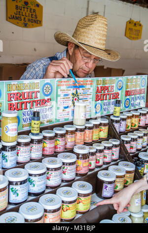 Kutztown Pennsylvania,Kutztown Folk Festival,Pennsylvania Dutch folklife,Bauman Family Fruit Butters,business,vendor vendors,stall stalls booth market Stock Photo