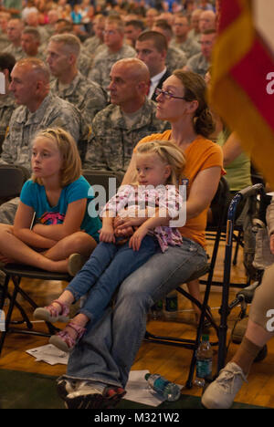 Soldiers from the 133rd Engineering Battalion and 1035th Survey and Design Team joined family and friends at the Portland Exposition Building Saturday, August 10 during a hero’s send off for the troops.  The soldiers leave soon for training in Mississippi before heading to Afghanistan where they will aid in the downsizing of bases there.  Lt. Col. Dean Preston, Commander of the 133rd addressed the concerns of the family and guardians gathered at the ceremony. “These are the heroes you built,” he said. “Be proud of the job you have done.” (Maine Army National Guard photo by Sgt. Angela Parady,  Stock Photo