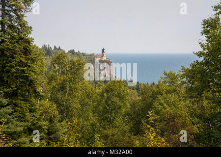 Castle Danger, Minnesota - The Split Rock Lighthouse. Retired in 1969, it is now part of Split Rock Lighthouse State Park. Stock Photo