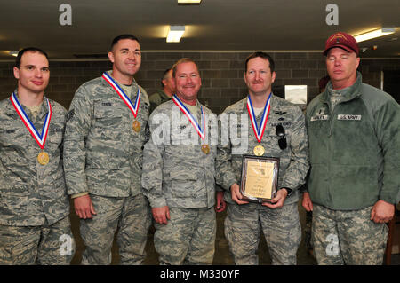 Soldiers and airmen participate in the Sergeants’ Major Matches on March 23 at the Camp Gruber Training Site near Muskogee. (U.S. Army photo by Sgt. 1st Class Darren D. Heusel, Joint Forces Headquarters Public Affairs) Sergeants u2019 Major Matches 257 by Oklahoma National Guard Stock Photo