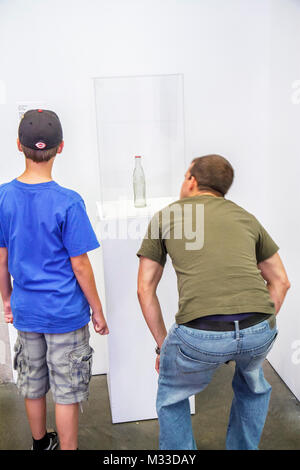 Philadelphia Pennsylvania,Philadelphia Museum of Art,institution,exhibit exhibition collection Modern collection,artwork,Cildo Meireles,Brazilian arti Stock Photo