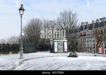 February 8th, 2018 - Paris  Paris under snow Stock Photo