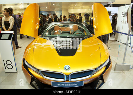 Greater Noida, India. 9th February 2018. BMW i8 Roadster car is on display at the Auto Expo 2018 at India Expo Mart in Greater Noida, India. The Auto Expo is a biennial event and is being held during 9th to 14th February 2018. Credit: Karunesh Johri/Alamy Live News. Stock Photo