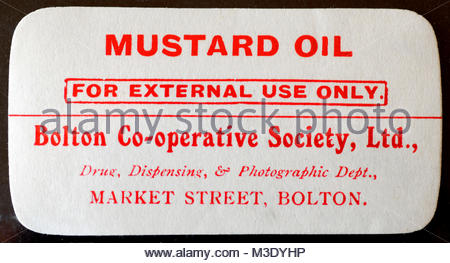 Vintage Chemist labels for Medicine bottles early 1900s  - Mustard Oil Stock Photo
