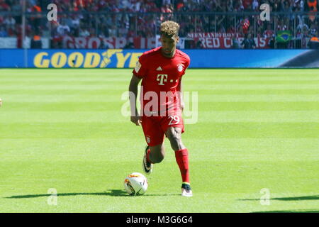 Kingsley Coman mit Ball, 1. BL - 15/16 - FC Bayern München vs. Borussia Mönchengladbach Stock Photo